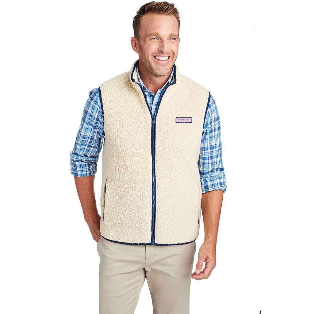Vineyard Vines Heritage Sherpa Vest in Camel – Country Club Prep