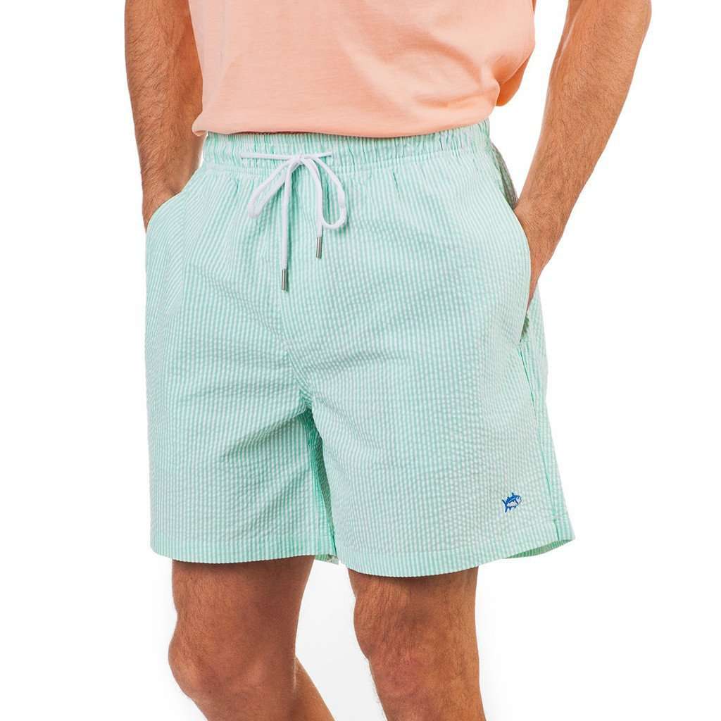 Southern Tide Seersucker Swim Trunk in Starboard Green – Country