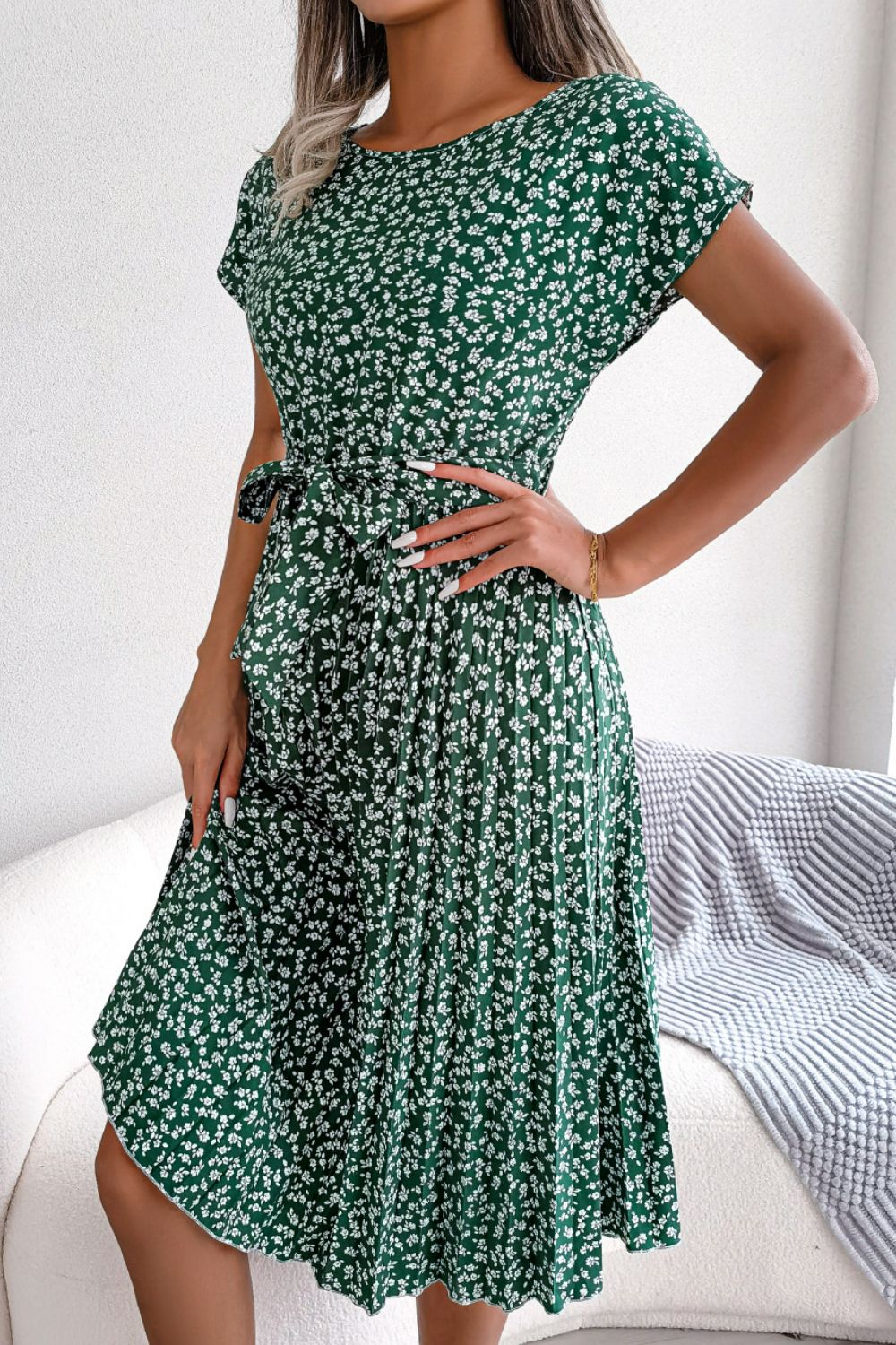 open lace back dress Peyton Green Floral Print Satin Sweetheart-Neck Midi Dress With Plea – Club  L London main image 0