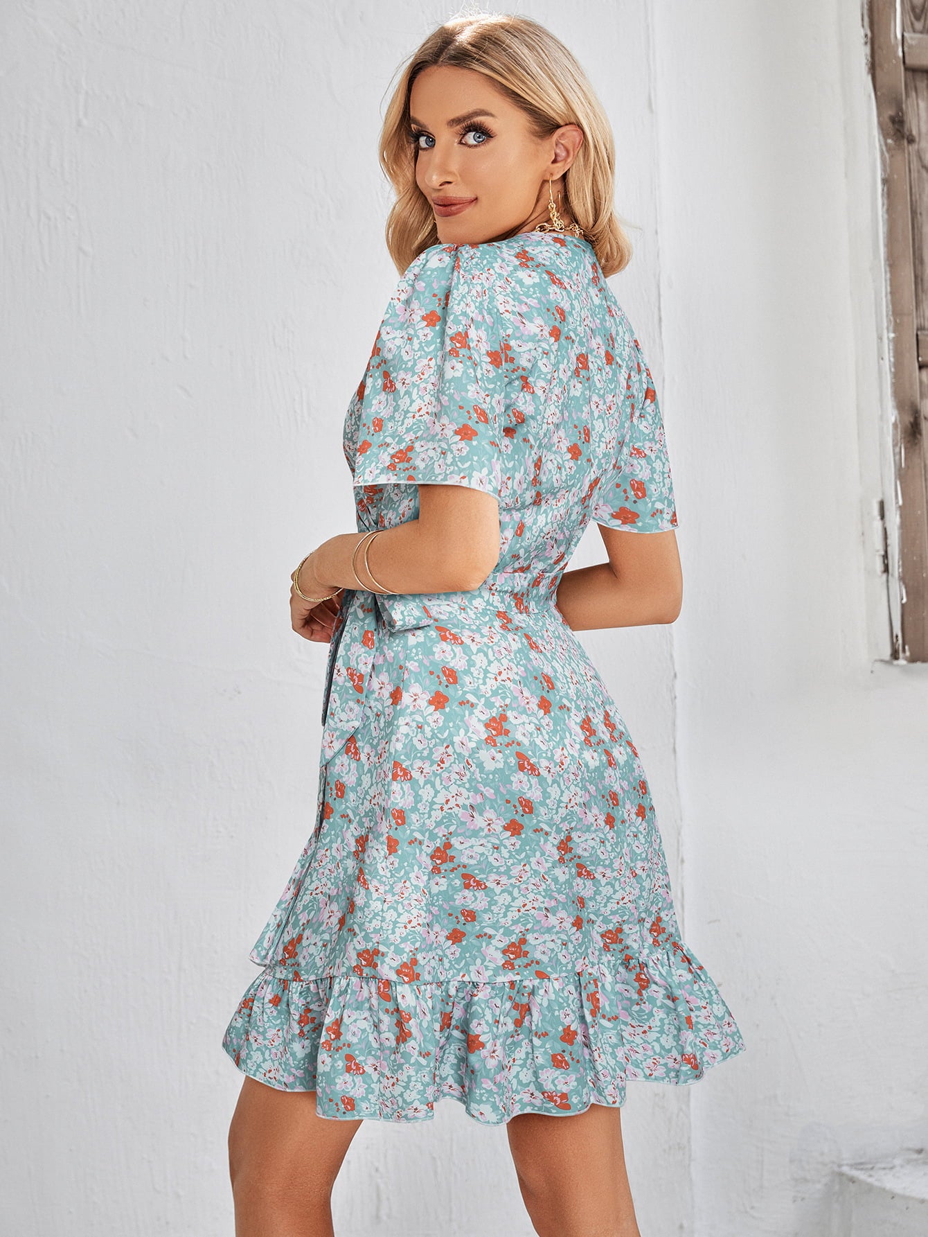 Floral Short Sleeve Ruffle Hem Dress  Country Club Prep