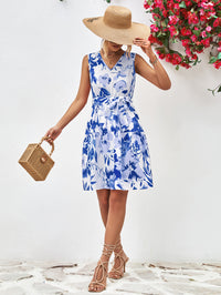 Floral V-Neck Tie Waist Sleeveless Dress - Country Club Prep