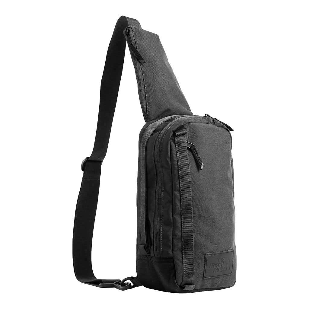Field Bag in Asphalt Grey Heather & TNF Black by The North Face - Country Club Prep