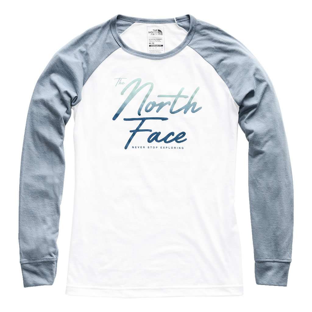 Women's Long Sleeve Malibae Tri-Blend Tee in TNF White Heather & Gull Blue Heather by The North Face - Country Club Prep