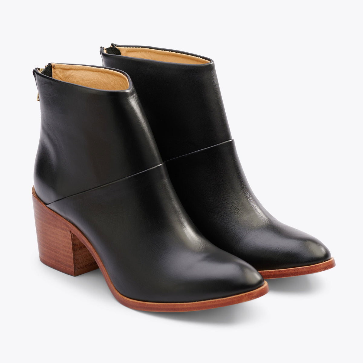 Women's Dari Boot in Black by Nisolo - Country Club Prep