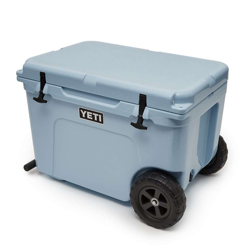  YETI Tundra Haul Portable Wheeled Cooler, Aquifer Blue :  Sports & Outdoors