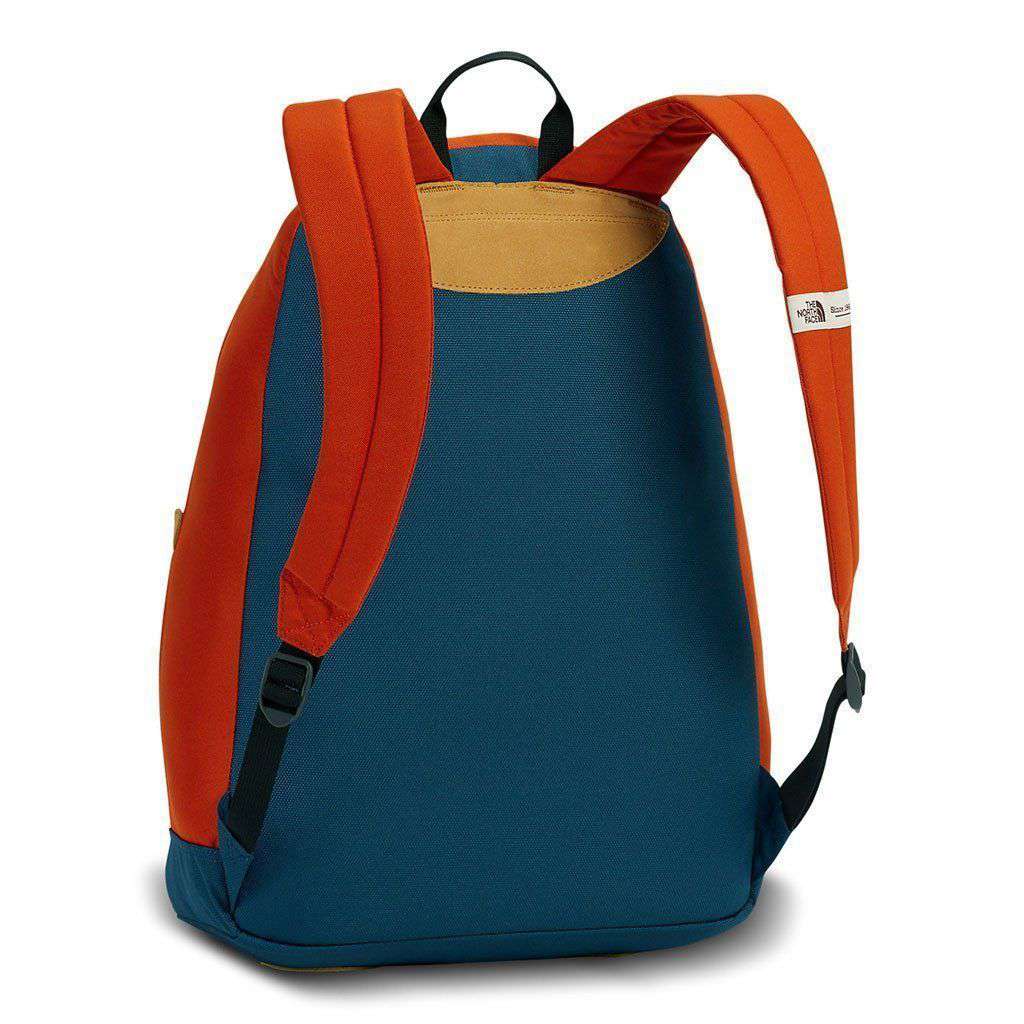 north face berkeley backpack sale THE Daypack, Sumac/Alpine Plum, One Size loop lash point The North Face Heritage Berkeley