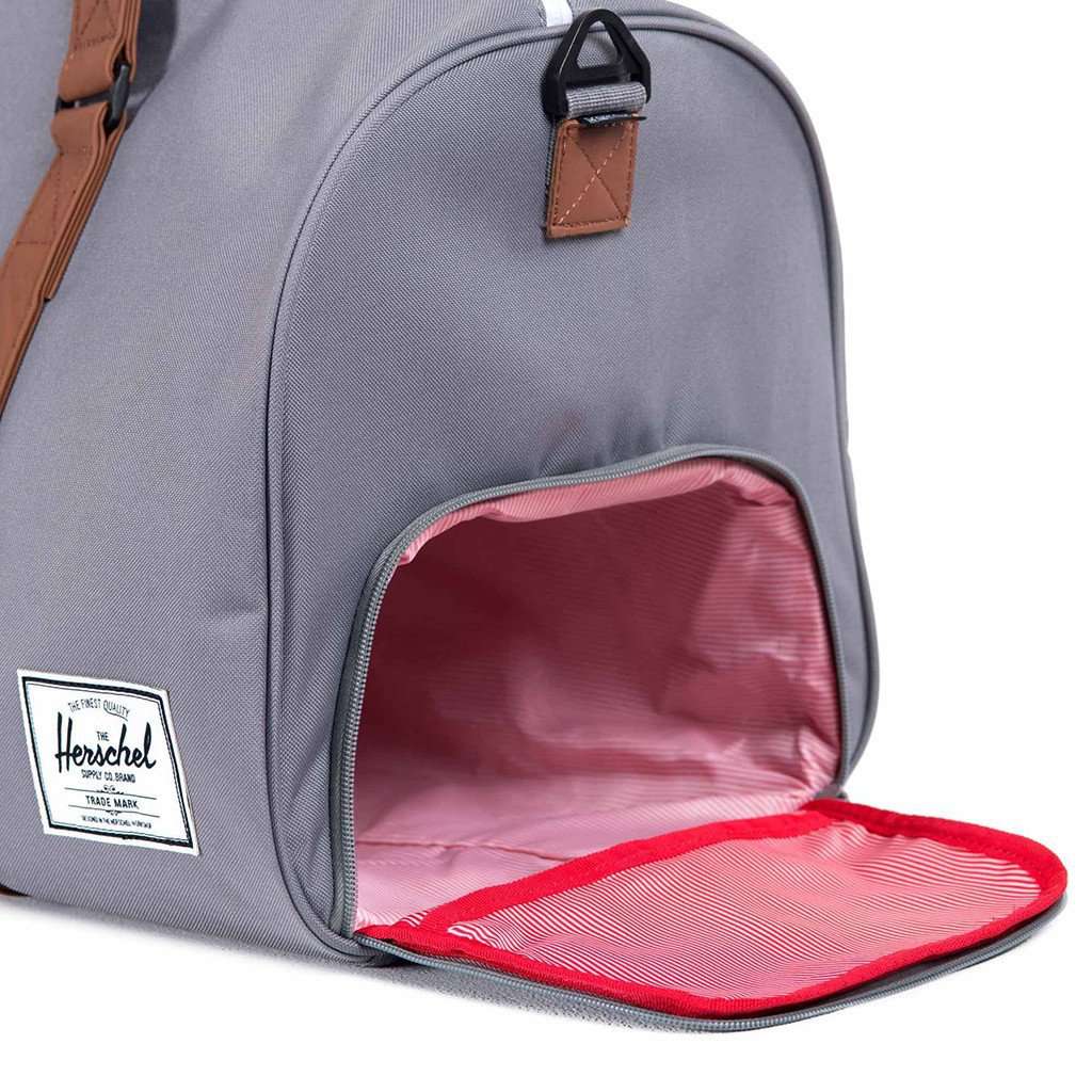 Herschel Novel Duffle Bag in Grey – Country Club Prep
