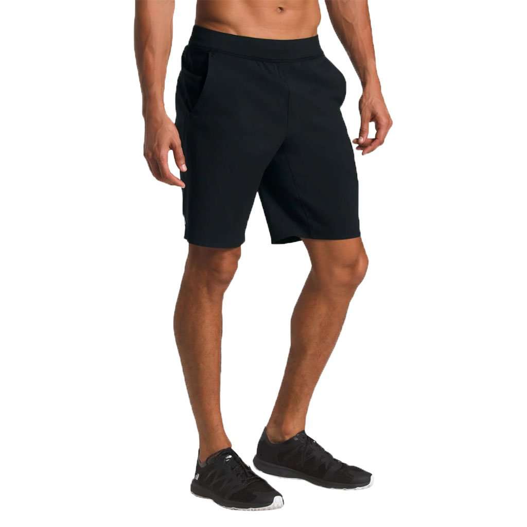 Men's Essential Short by The North Face - Country Club Prep