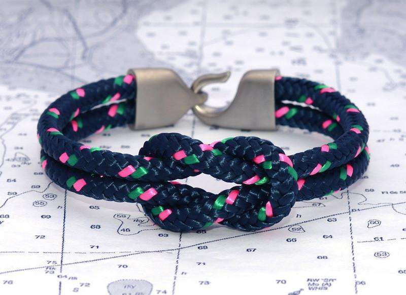 Limited Edition Preppy Pig BBQ Bracelet by Lemon & Line - Country Club Prep