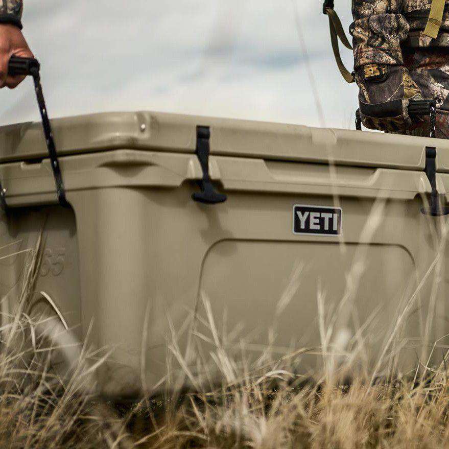 YETI Tundra 65 Tan