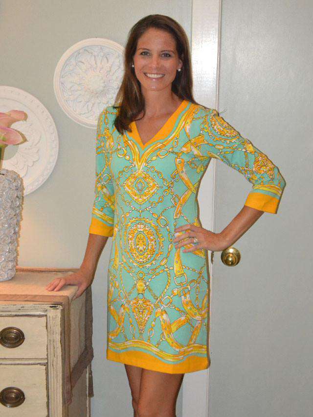 how do barbara gerwit dresses fit Get ready to turn heads in this off the shoulder short sleeve dress by Barbara  Gerwit. This playful style in blue and red dress features adorable pom pom  accents. A great addition