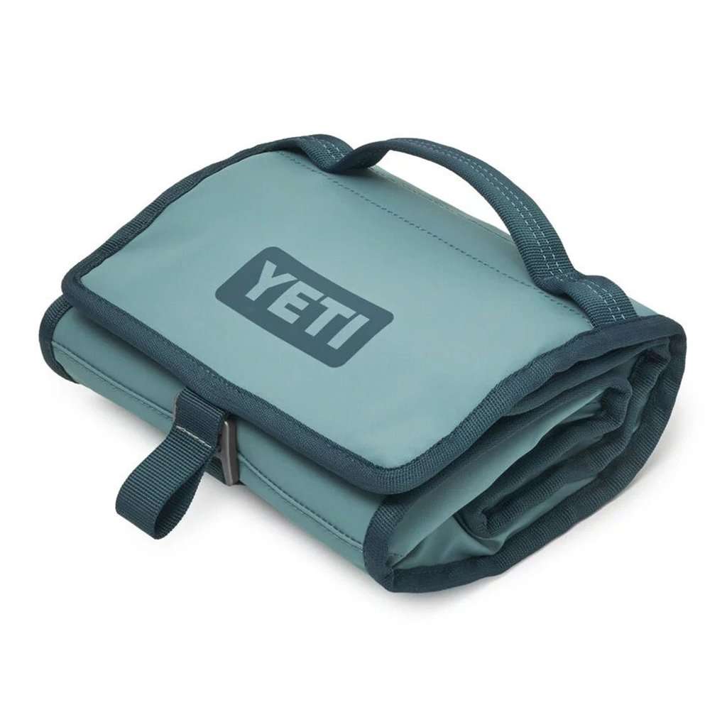 YETI Daytrip Lunch Box, Navy