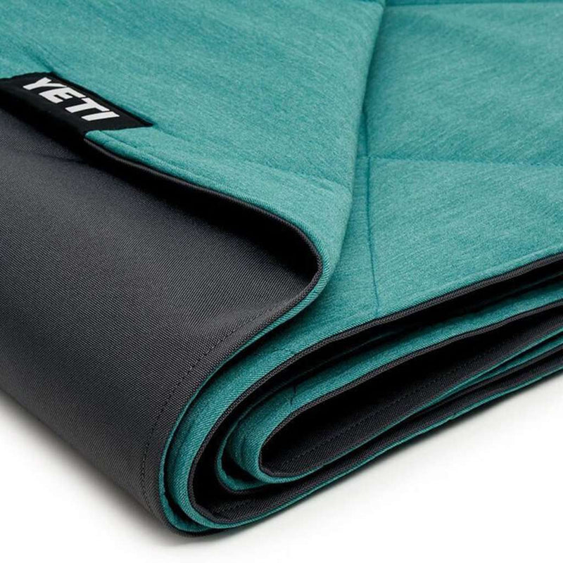 Yeti Lowlands Blanket - Camp Green - Grange Co-op