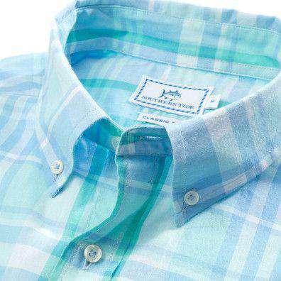Southern Tide Classic Short Sleeve Seagrass Plaid Sport Shirt in Aqua Blue Country Club Prep Southern Tide Classic Short Sleeve Seagrass Plaid Sport Shirt in Aqua Blue Country Club Prep