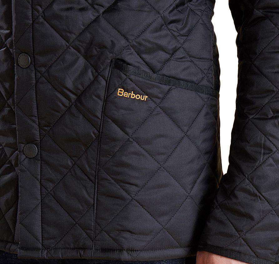Barbour Heritage Liddesdale Quilted Jacket in Black – Country Club