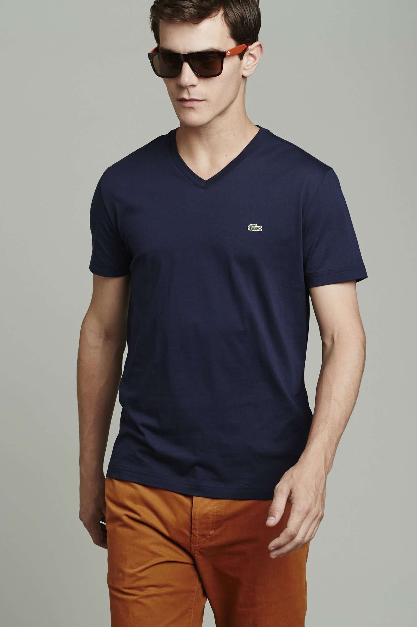 Lacoste Short Sleeve Pima Jersey V-neck T-shirt in Navy – Country