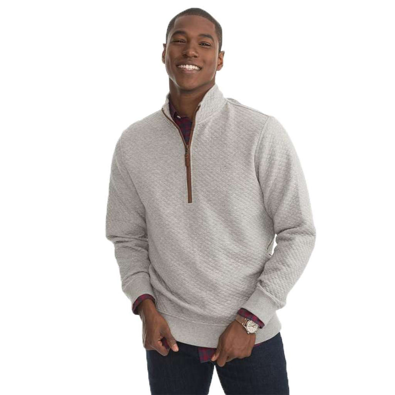 https://www.countryclubprep.com/cdn/shop/products/sundown-quilted-quarter-zip-pullover-heather-grey-front_800x800_d3ddd366-43d2-4530-9a81-4f121aeb04a6.jpg?v=1578448800&width=800