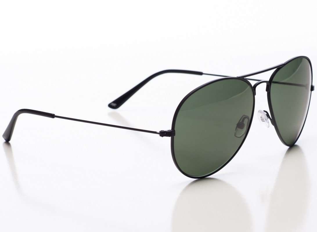 Dark red lens clearance sunglasses mens