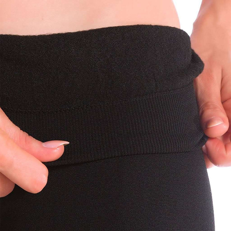 Ultra-Soft Seamless Fleece Lined Leggings in Black - Country Club Prep