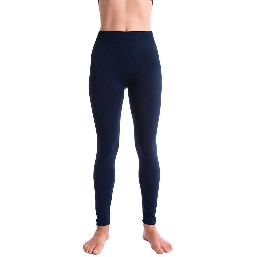 https://www.countryclubprep.com/cdn/shop/products/women-s-pants-ultra-soft-seamless-fleece-lined-leggings-in-navy-4.jpg?v=1578513075