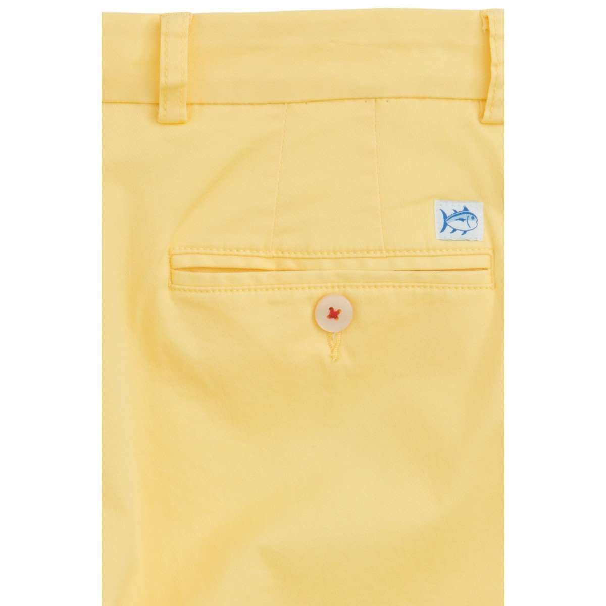 Summer Weight 7" Channel Marker Short in Sunshine by Southern Tide - Country Club Prep